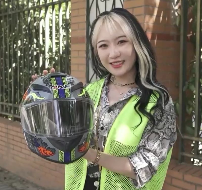 Prekogranična na zalihi puna kaciga za muškarce i žene National Tide Four Seasons skuter motocikl utrke crna_voghion.com