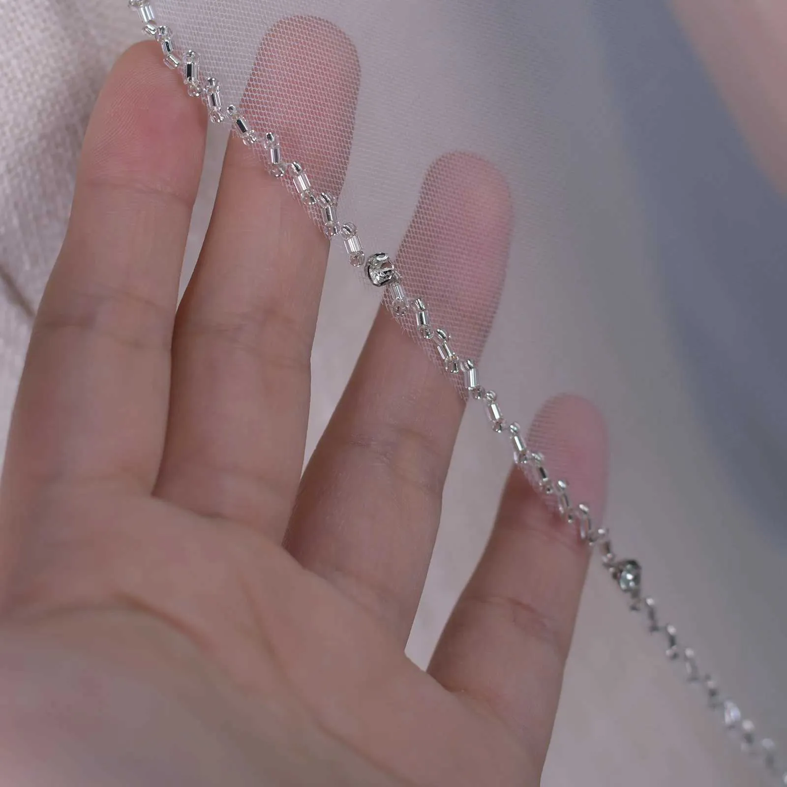 Gioielli per capelli, veli da sposa con perline di cristallo, velo da sposa a 1 strato, bordatura in perle di strass, morbido tulle con pettine a cattedrale_voghion.com