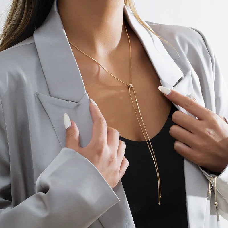 Chaînes Bijoux de mode Collier de chaîne en métal de tempérament élégant pour femmes Cadeaux de fête Accessoires de conception simple 2024_voghion.com