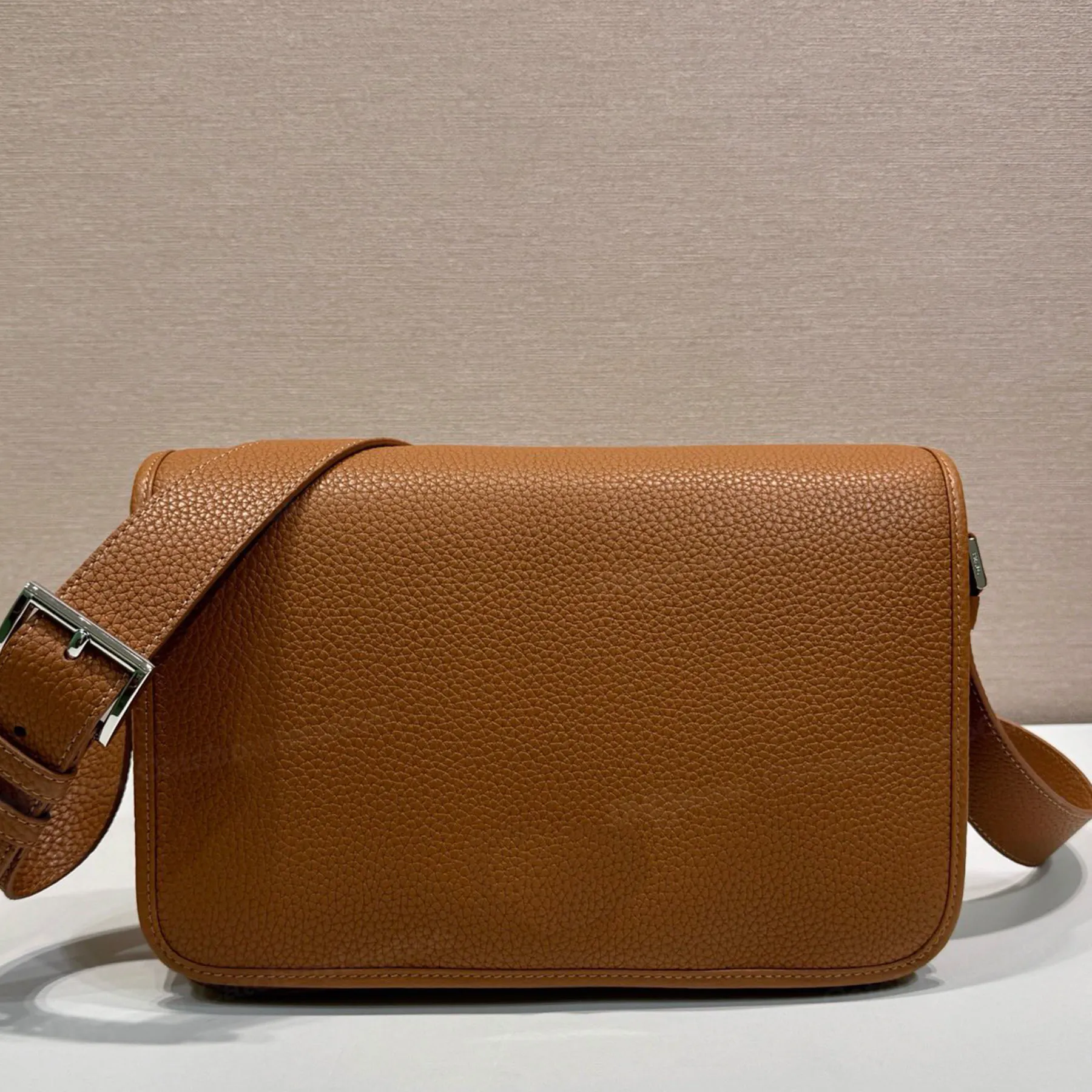 Nuova borsa a tracolla 10A in vera pelle con cerniera, tasca con fodera in nylon, tracolla regolabile, pochette da donna casual_voghion.com