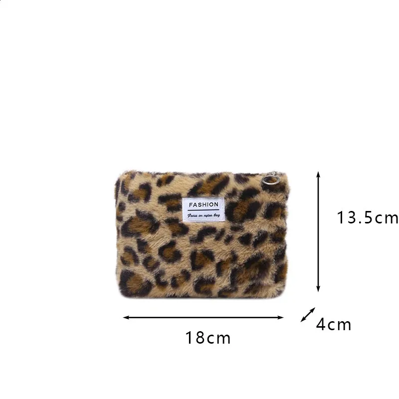 Plyšová make-up taška s leopardím potiskem, velkokapacitní, přenosná cestovní toaletní potřeby, kosmetika, prémiová senzorická úložná taška 241204_voghion.com