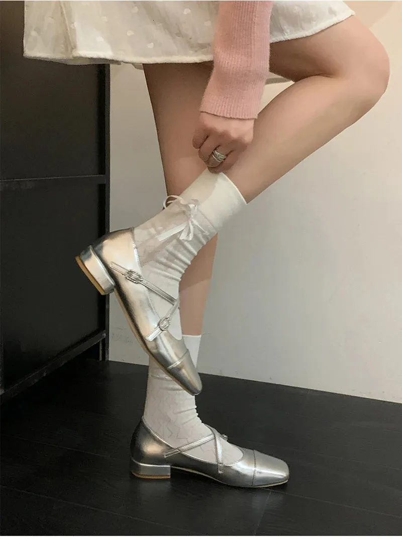 Sapatos femininos primavera outono, calçados da moda com fivela de cristal rasa, estilo de rua, para festa, Mary Jane, 240617_voghion.com