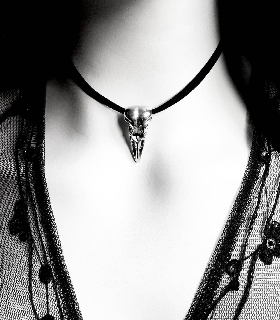 Unisex Gothic bird skull black leather rope necklace_voghion.com
