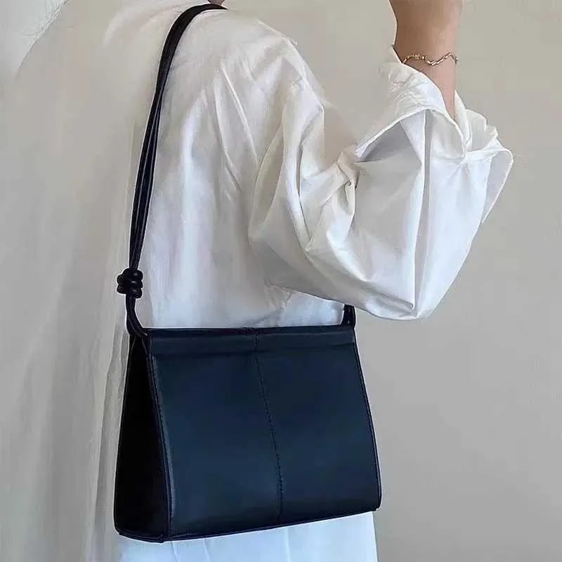 2024 Niche Design New Womens Bags Height Texture Ins Korean Cold Style Underarm Women Square Sg Bag Shoulder Ba241105_voghion.com