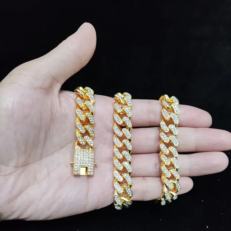 Colliers pendentifs hommes femmes Hip Hop PLUG collier lettre avec chaîne cubaine en cristal de 13 mm HipHop Iced Out Bling Fashion_voghion.com