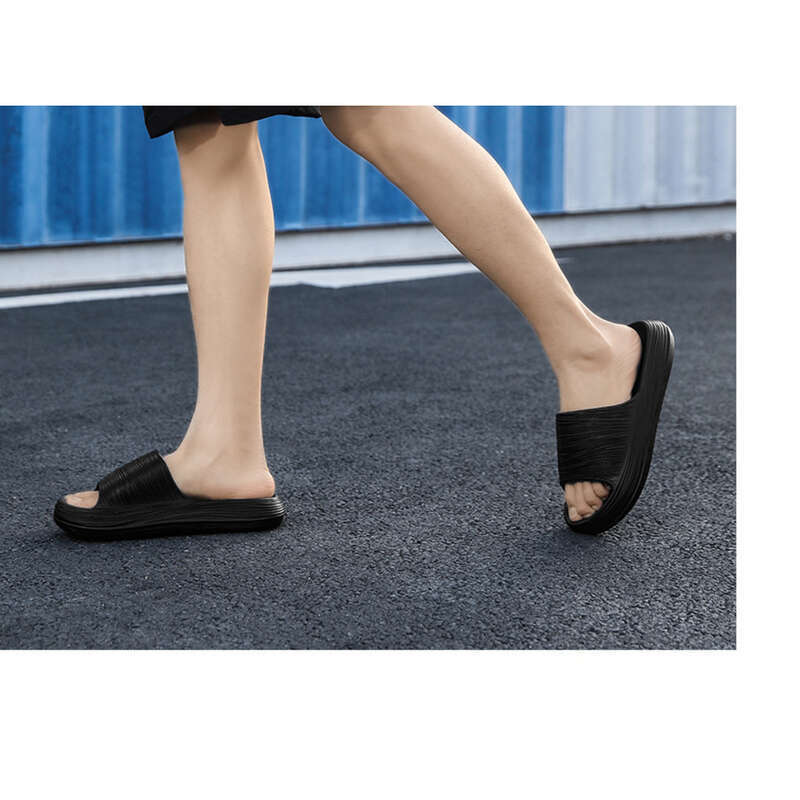 2025 Coppia Scarpe da Grotta Sandali Pantofole Comode Moda Versatile_voghion.com