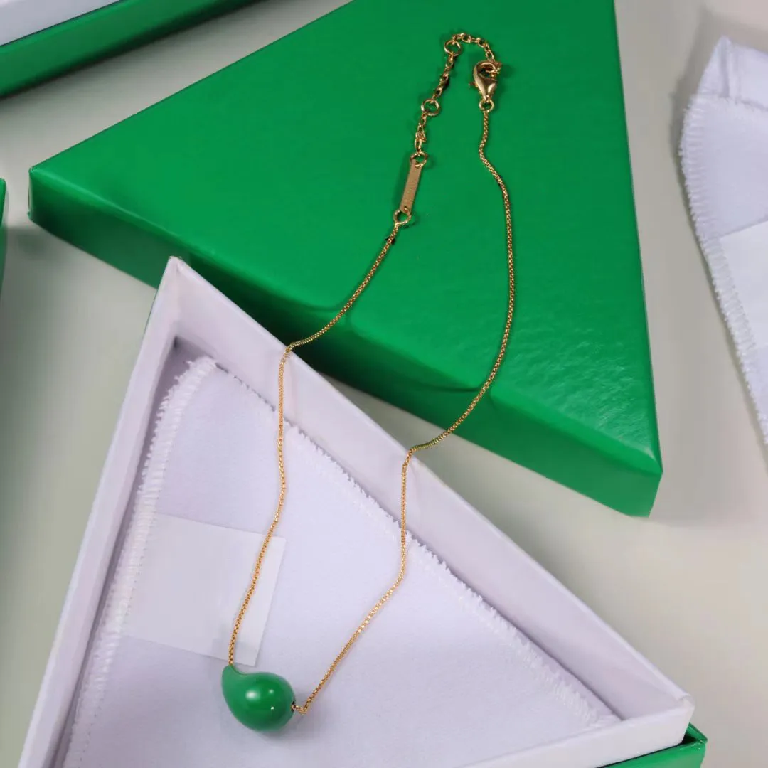 Chains Europe America Green Acrylic Gold Chain Water Drop Necklace Woman Famous Designer Brands Jewelry Gifts Trendy_voghion.com