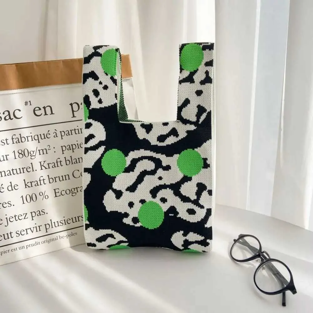 New Cato Wrist High Capacity Warm Girl Casual Reusable Shopping Bag Knitted Handbag Y241106_voghion.com