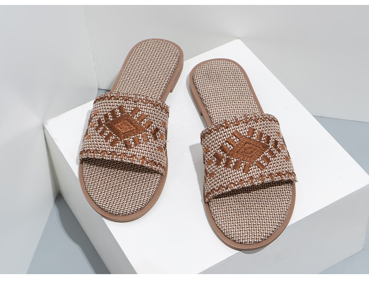 Cfxxy-168 dames flats2023 nouvelles pantoufles pour femmes à fond plat brodées tenue décontracté sandales en lin_voghion.com