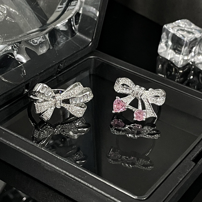 High end Light Luxury Full Diamond Zircon Bow Sweet Cool Open Female Instagram Cold Elegant Elegance Small and Popular_voghion.com