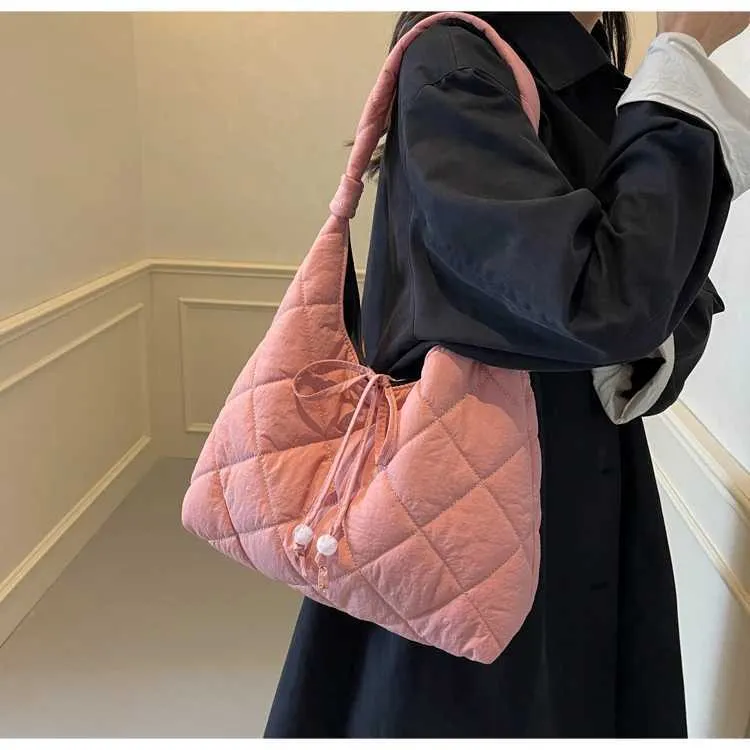 Vintage Style Women's Shoulder Bag Large Capacity Canvas Handbag_voghion.com