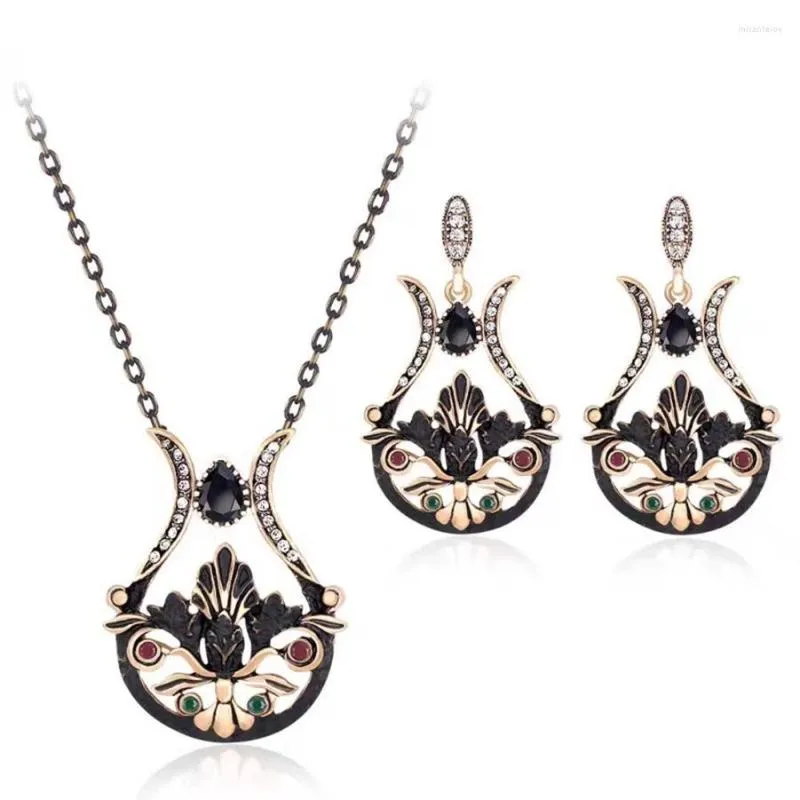 Collane con ciondolo 2023 Gioielli di moda coreana Catena lunga Cristallo Strass Vaso di fiori Collana Orecchini Set per le donne_voghion.com