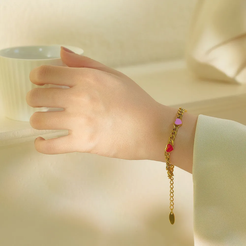 Bracciale a catena con ciondolo a cuore smaltato in titanio donna_voghion.com