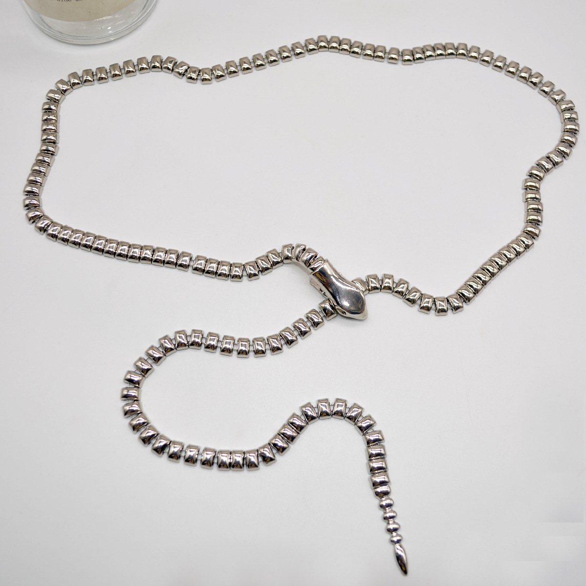 Personalized Punk Snake-Shaped Waist For Women, Fashion Show Style Metal Belt, Dress Coat Accessory, Snake Head Pants_voghion.com