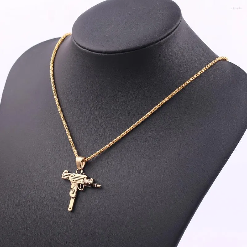 Collane con ciondolo Personalità Uzi Pistola a forma di collana per donne uomini Bar Accessorio per feste Gotico Uomo Punk Hip Hop Catena_voghion.com