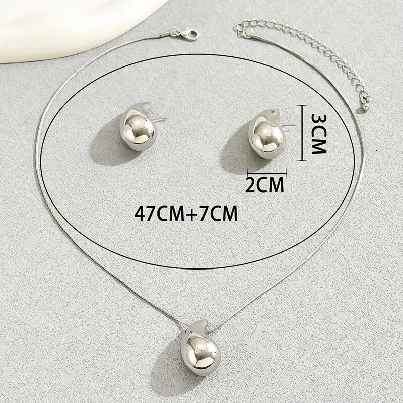 sieradenontwerper vrouwen kralen kettingen oorbellen waterdruppelvorm sieradenset 2 stuks ketting oorbellen goud zilver_voghion.com