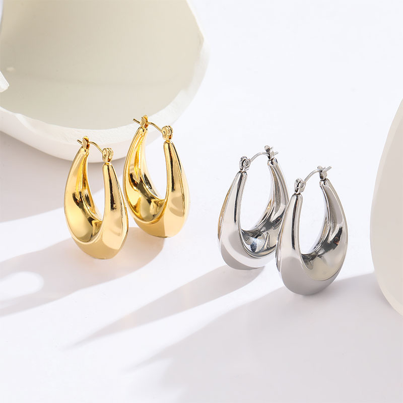 Korean version of minimalist geometric titanium steel versatile fashionable earrings, niche high-end, internet celebrity_voghion.com