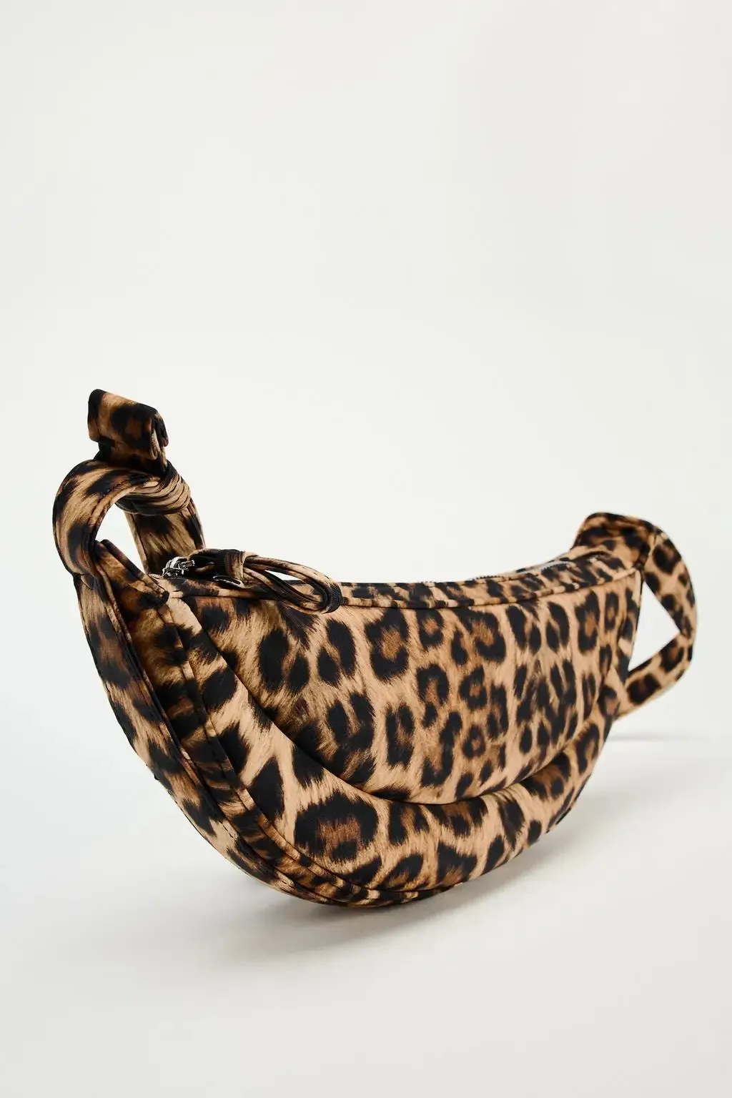 Leopard Print Chest Bag For Women Shoulder Messenger Bag Travel_voghion.com