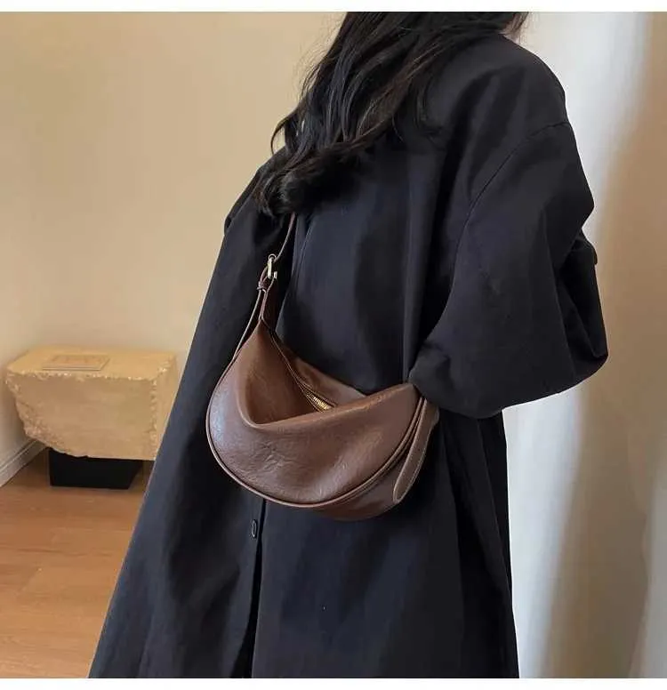 Formel kæde stor designer hobo sherpa lyst ko-læder damehåndtaske til små piger sort bambushåndtaske_voghion.com