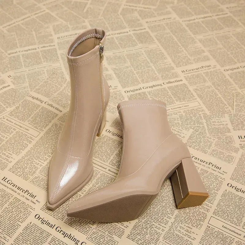 Selg Shoes Zipper Winter Donna Punta Aguzza Solid Plus Veet Caldo Corto Alto UK Stivali 241122_voghion.com