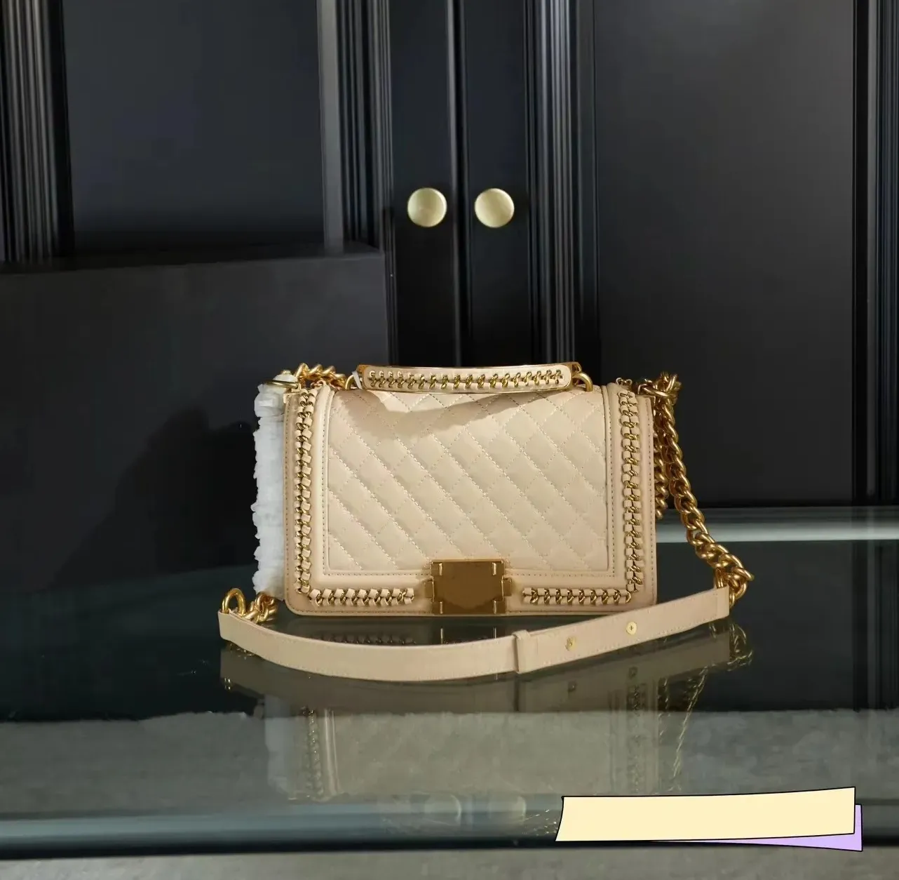 Top Fashion Design Women's Handbag Classic Spicy Mom Made Of Sheepskin Metal Chain Totes Dia Pattern Flip Bag Retro_voghion.com