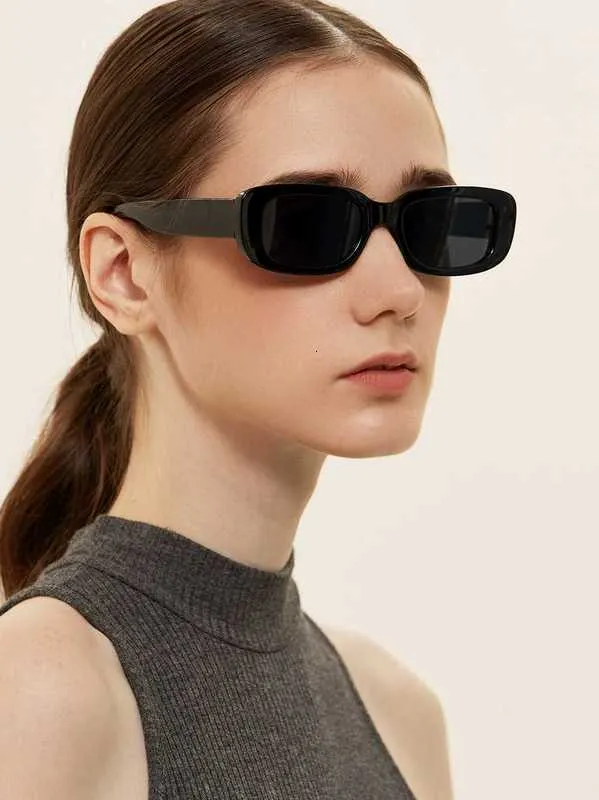 Designer Sunglasses For Men And Women Rectangle Vintage Style_voghion.com