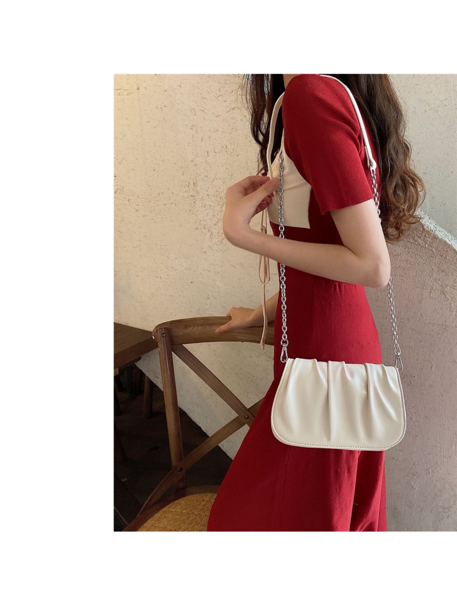 Bag cloud ins niche crossbody small chain versatile pearl handheld women's 2024 new white underarm bag_voghion.com