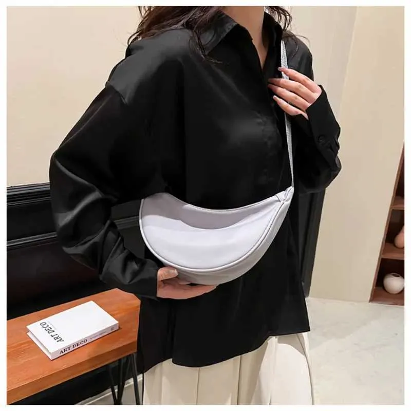 Einfaches Design Damen Umhängetasche Mode Damen Nylon Hobos Kleine Schultertaschen Vintage weibliche Mädchen Geldbörse Tuch_voghion.com
