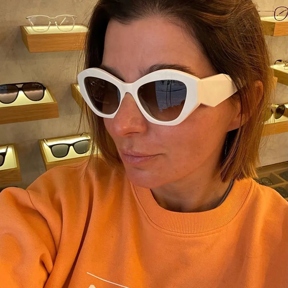 Top Original Hochwertige Bur 4324 Designer-Sonnenbrille Damen für Herren Berühmte modische Retro-Marke Vollformat_voghion.com