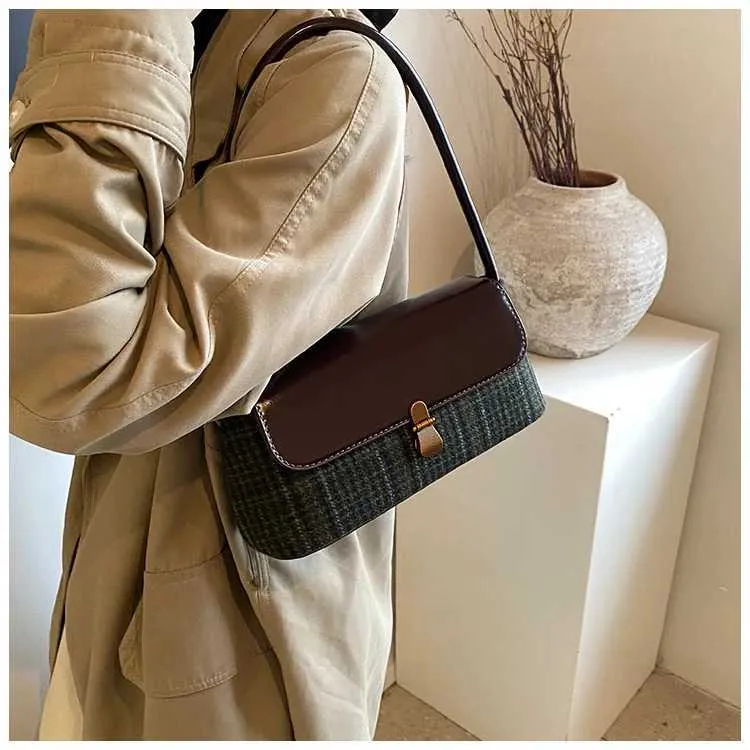 Shoulder Bag England Style Large Pu Flap Bag For Women Commute_voghion.com
