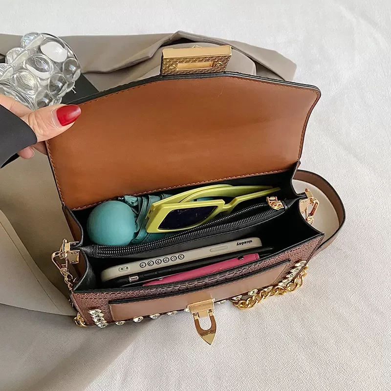 2023 Top-Marke Schulter für Frauen Hohe Qualität PU Unterarm Nette Geldbörsen und Handtaschen Designer Lock Menger_voghion.com