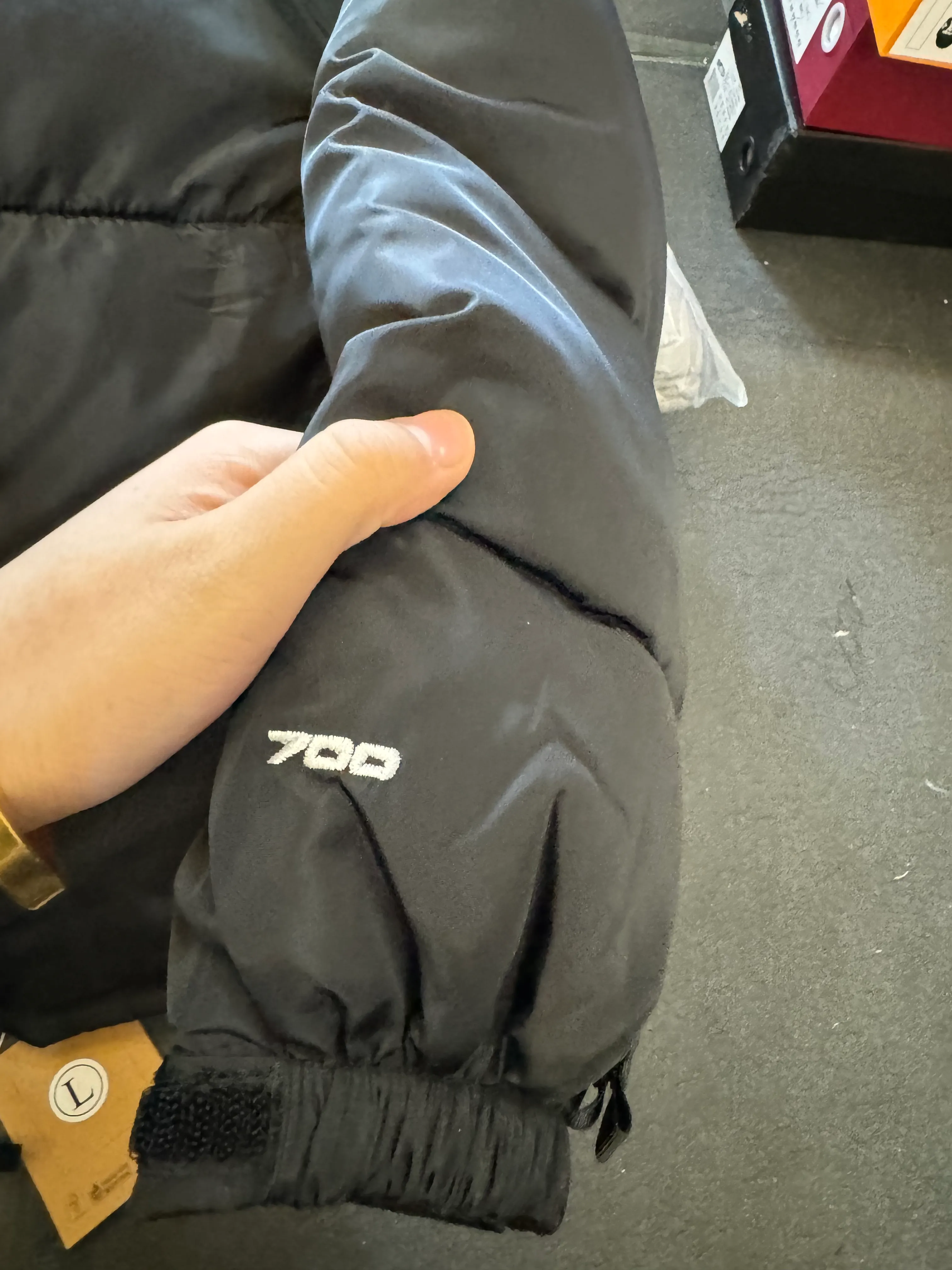 Herren Designer Daunenjacke Winter Baumwolle Damen Jacken Parka Mantel Gesicht Outdoor Windjacken Paar Dicke warme Mäntel Tops_voghion.com