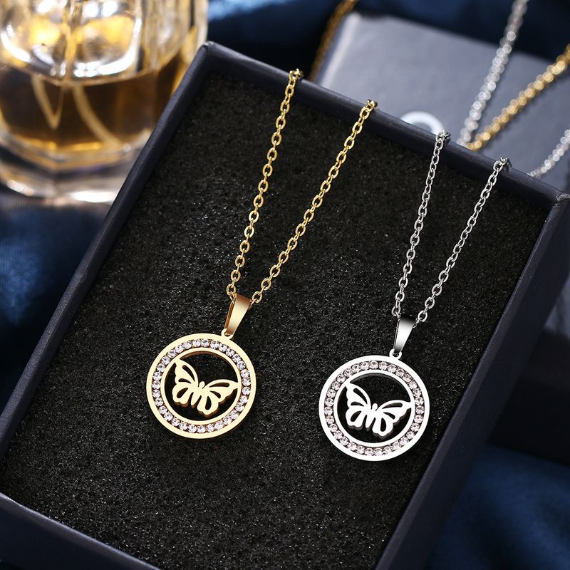 Collana con ciondolo a forma di farfalla in acciaio e titanio con gioielli Hip Hop, semplice ciondolo Rhie in argilla, catena per clavicola_voghion.com