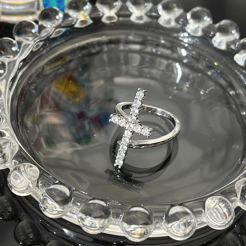 French Gentle Zircon Cross Open for Women with Cold and Elegant Temperament, High Grade Sense Ring, Personalized Index_voghion.com