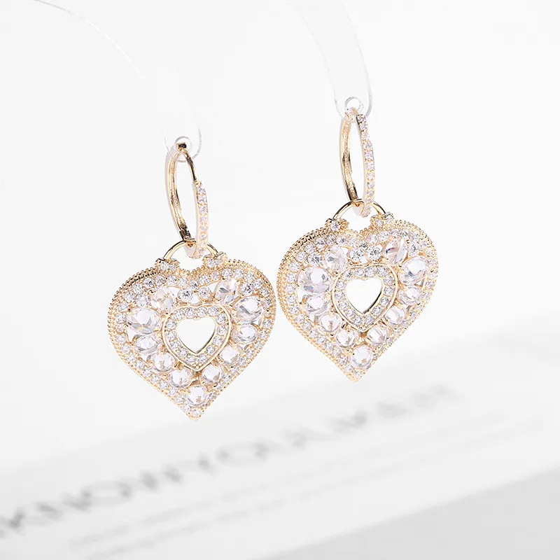 Shaped Earring Retro Colored Micro Inlaid Zircon Geometric Women's Fashion Heavy Industry Peach Heart Earrings Designer_voghion.com