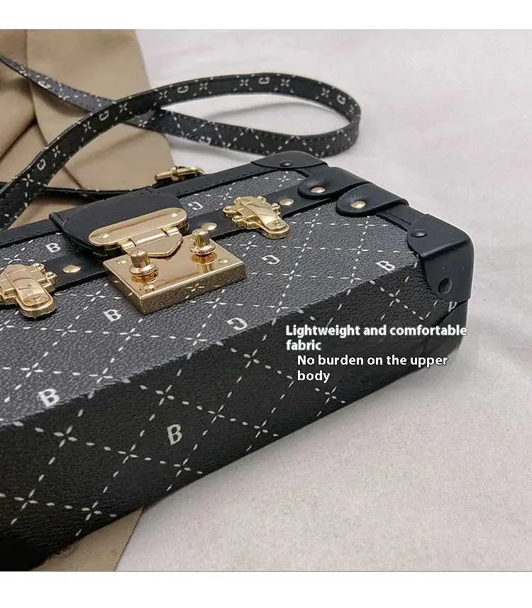 High Texture Small Square New Niche Design Box Bag Light Vintage Print Single Shoulder Crossbody Ba241214_voghion.com