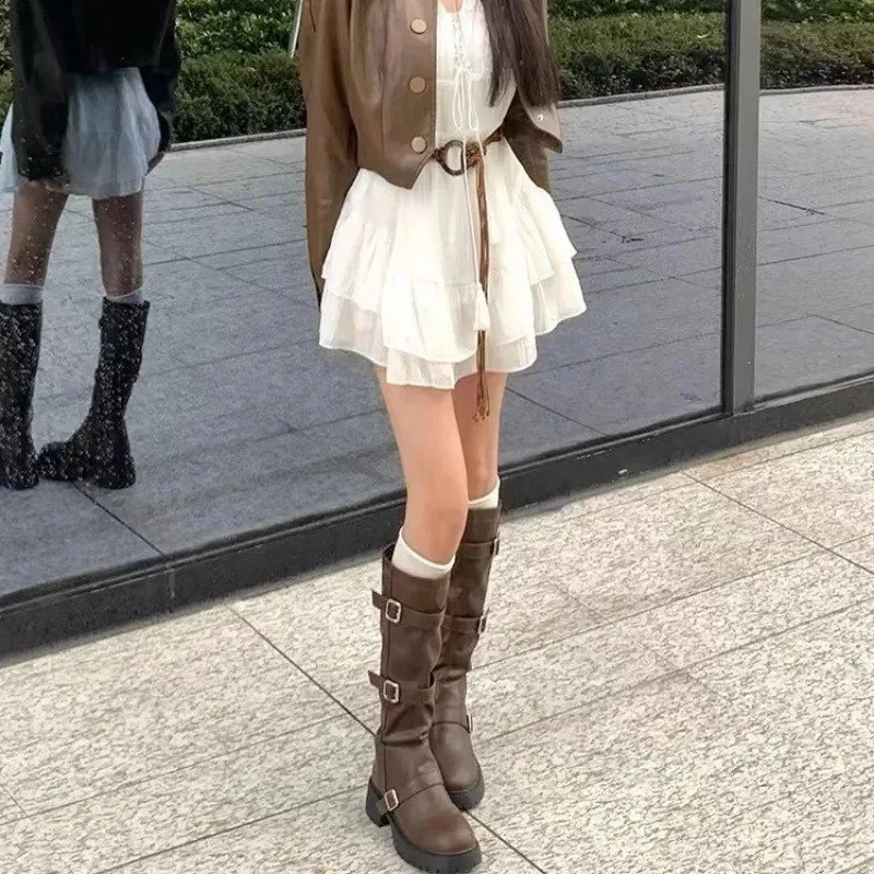 Sapatos de alta qualidade fivela de cinto moda feminina sólida moderna feminina bico redondo botas de cano alto 240826_voghion.com