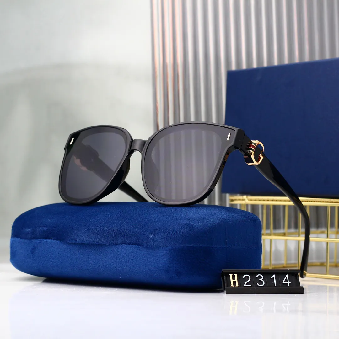 Designer Channel Cycle Lussuoso Moda Donna Uomo Occhiali da sole Diamond Square Parasole Crystal Shape Sun Pacchetto completo_voghion.com