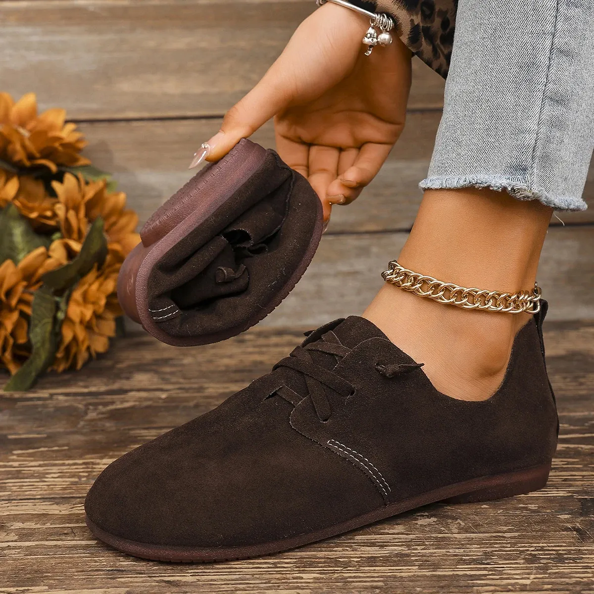2025 Spring Womens Flat Fashion Round Toe Flats Lightweight Lace-up Sofe Single Shoes Outdoor Casual Sneakers atos_voghion.com