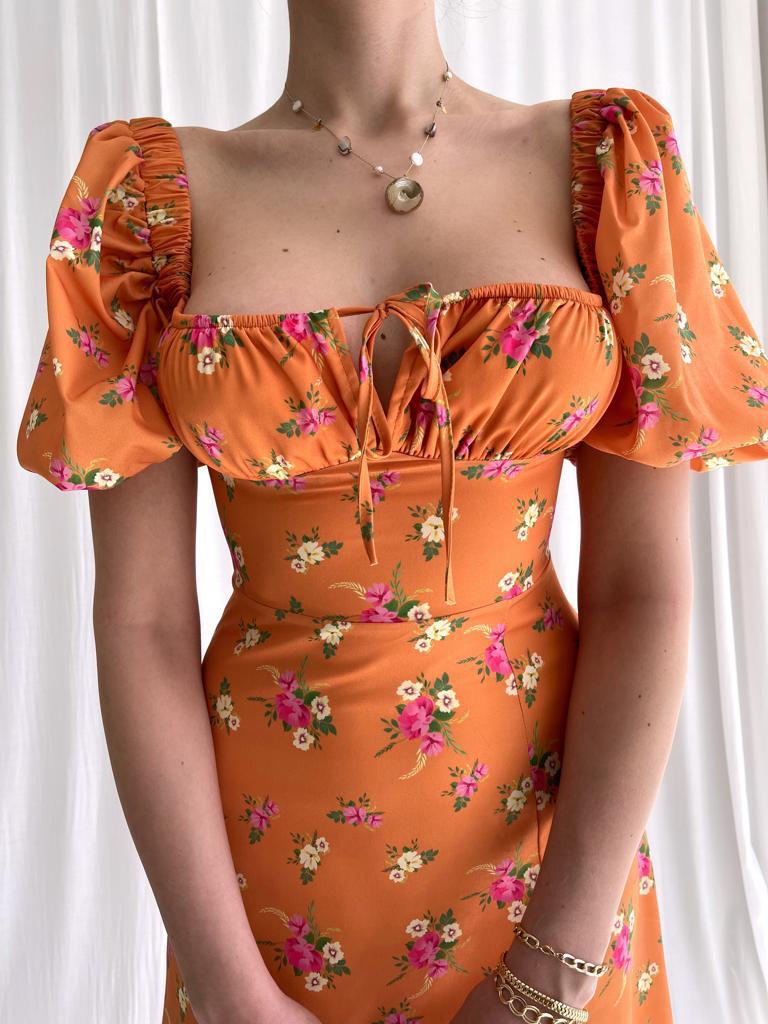 Damesjurk met bubbelmouwen, slanke pasvorm, sexy slanke zijsplit en print_voghion.com