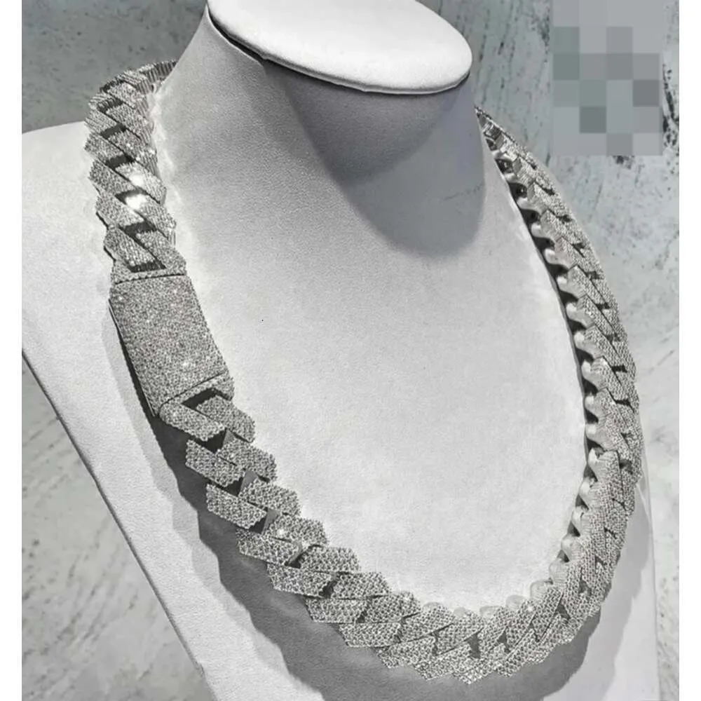 Iced Out Moissanite Kubański Hip Hop Niestandardowy łańcuszek_voghion.com