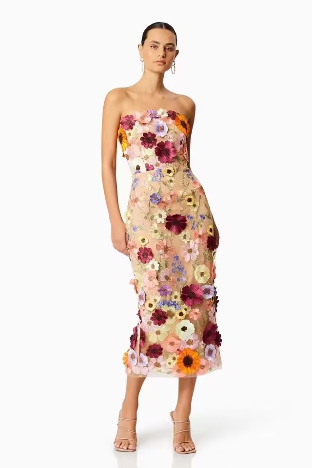 2025 Frühling Sexy Ärmelloses Bunte Dreidimensionale Blumenstickerei Abnehmen Hip Hugging Rock Mittellanges Kleid_voghion.com