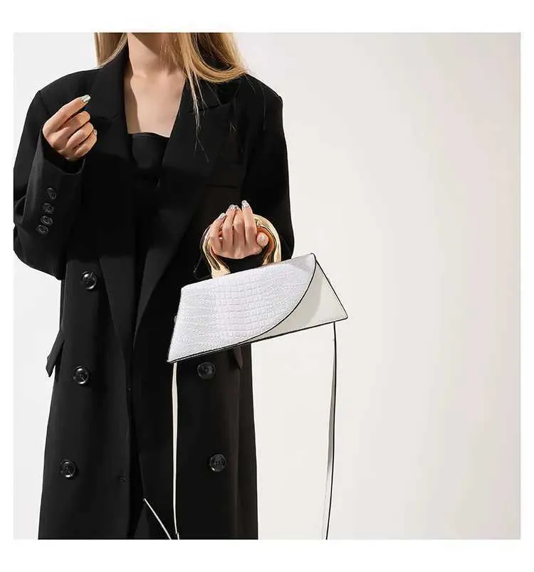 Solid Alligator Pattern Shoulder Bag For Women Designer Style_voghion.com