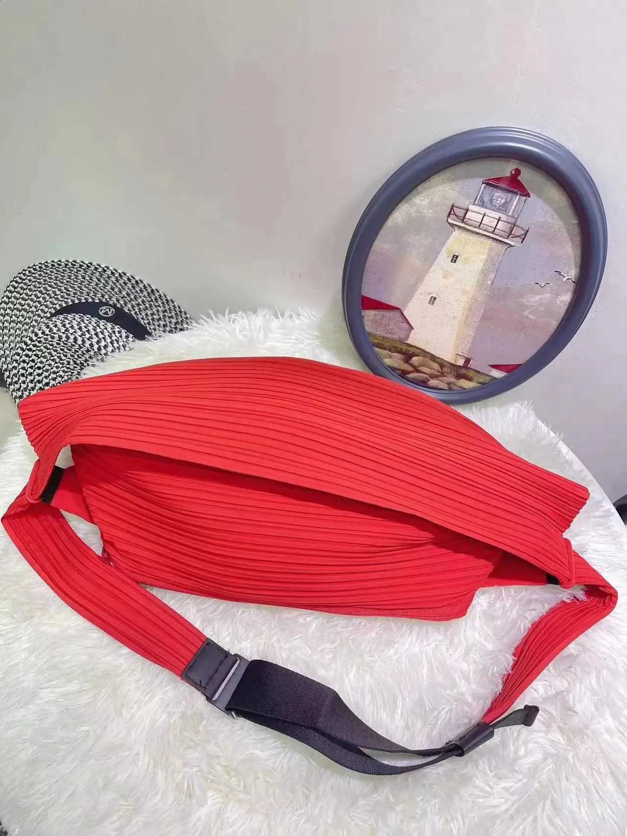 GVUW Modische, plissierte Messenger-Tasche für Damen, einfarbig, vielseitig, lässig, für den Außenbereich, Urlaubstasche, Simplicity 2024, 32C1131_voghion.com