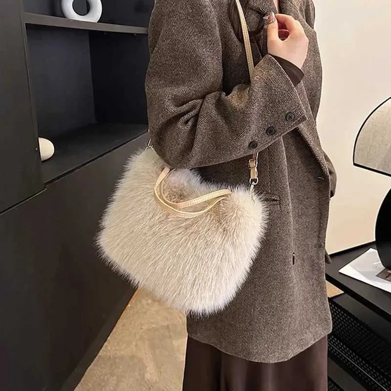 Designer Bag Artificial fur bucket plush design womens handbag soft winter cross body shoulder bag Bolsa Feminina 2025_voghion.com
