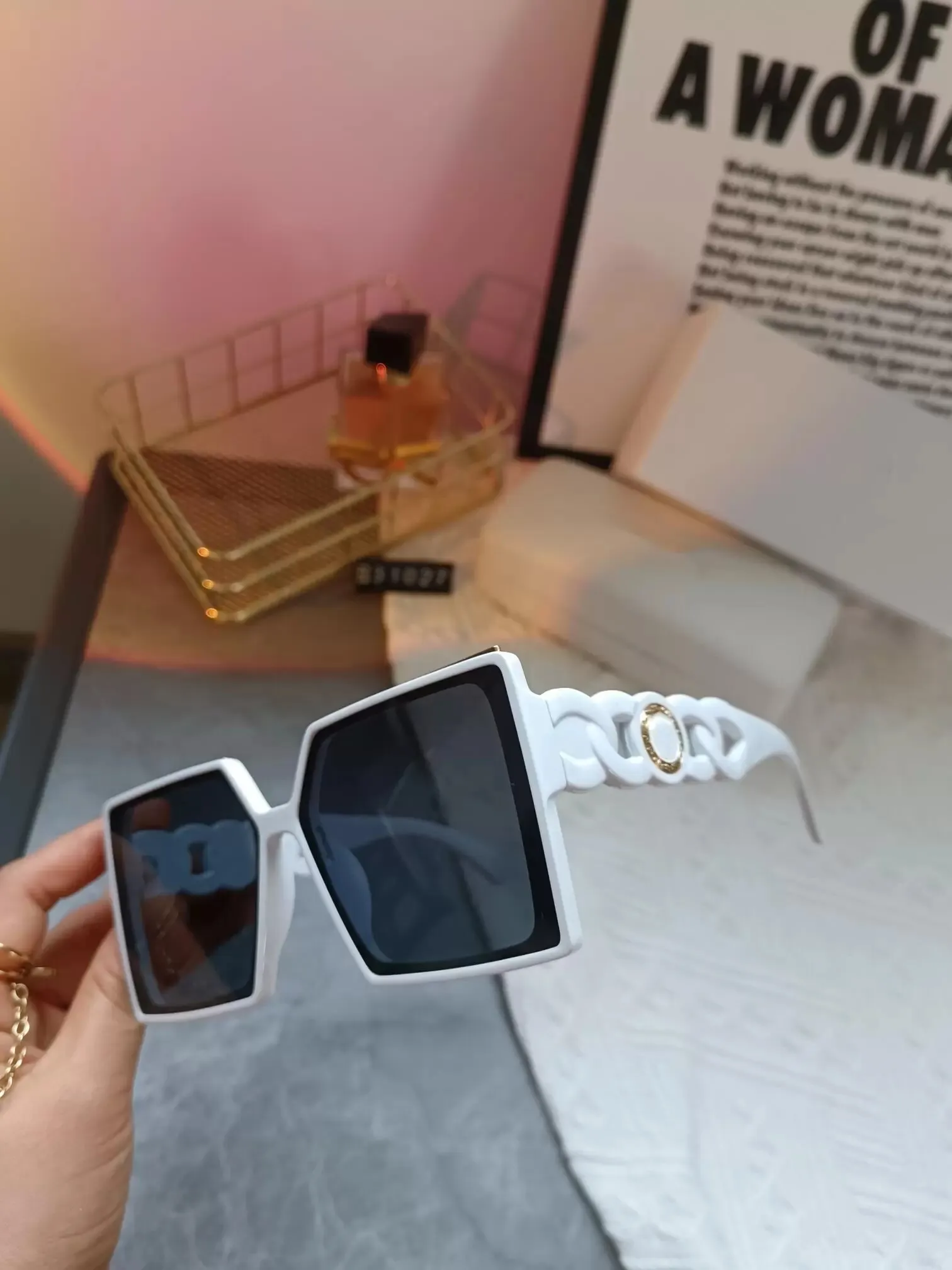 Oversized Square Sunglasses For Women Retro Anti-uv Rectangular_voghion.com