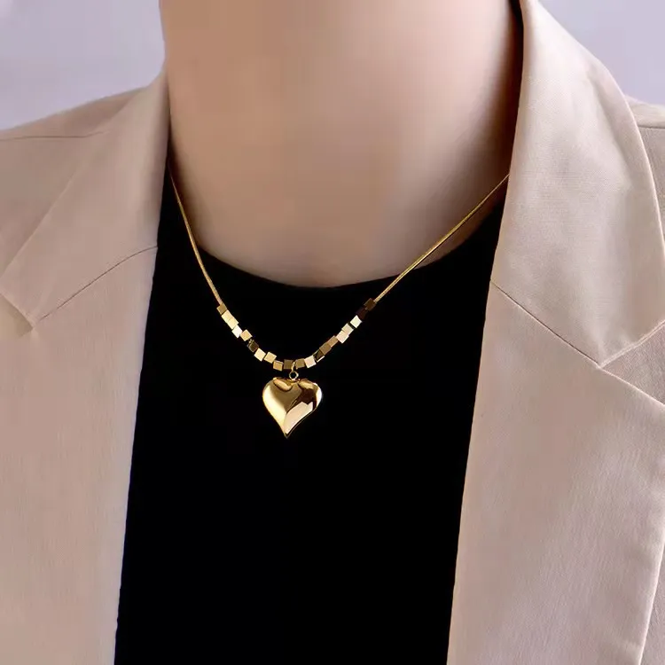 Pendant Necklaces Fashion Necklace Box Titanium Steel Women's Gold Hip-hop Clavicle Sweater Chain For Women 2023_voghion.com