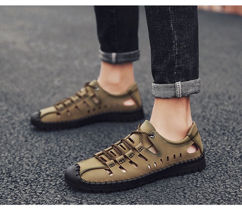 Sommer nye herresandaler, udendørs strand håndlavede hule åndbare fritidssko med hul, snørebånd indpakkede lædersko_voghion.com