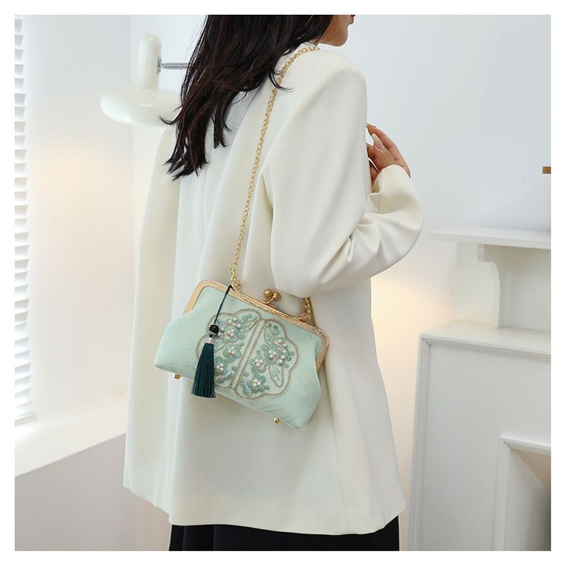 Piccola borsa a tracolla fresca da donna cheongsam con perle ricamate_voghion.com