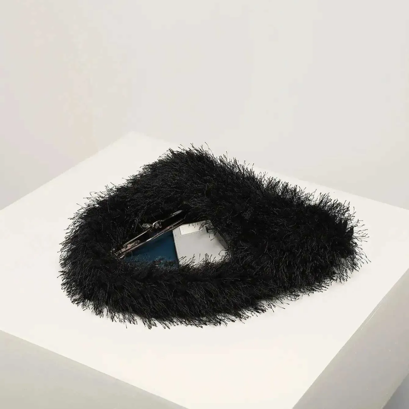 y2K plush shoulder solid color crescent simple all-in-one underarm bag lovely ladies purseC241106_voghion.com